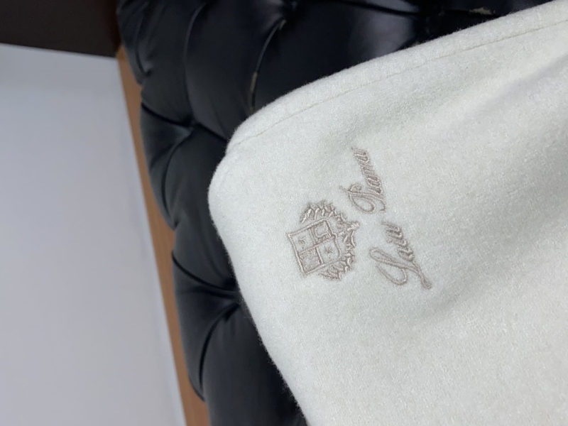 L0r0 P1ana long pants